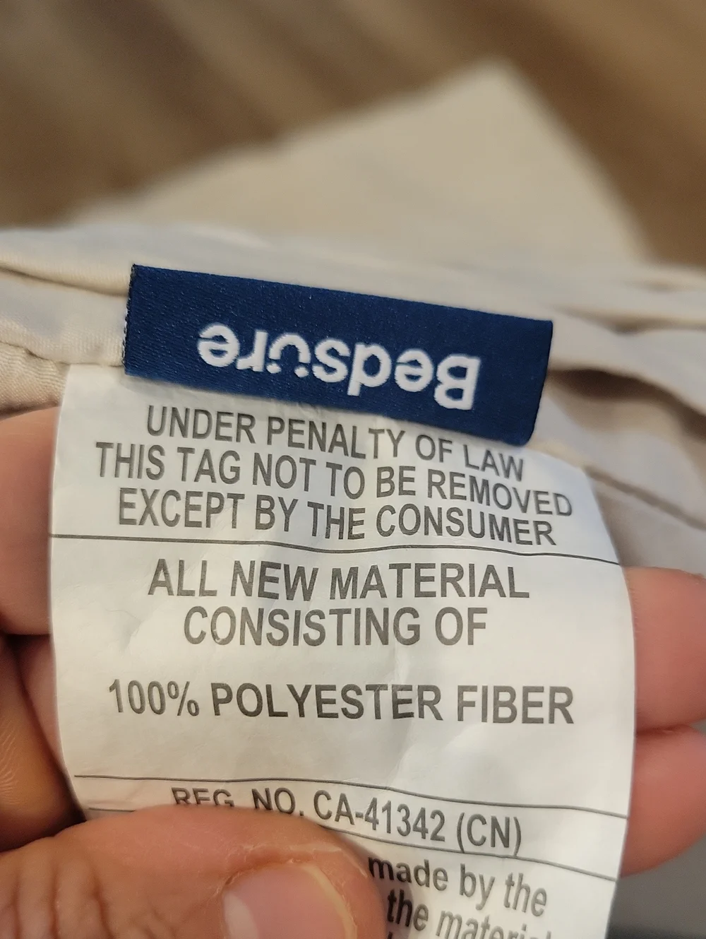 NWOT Bedsure Taupe Set